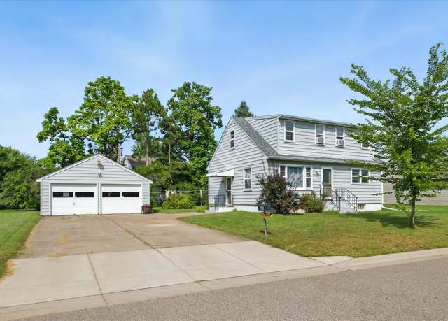 Property at 721 Harrison St, Anoka, MN 55303, 4 beds, 3 baths