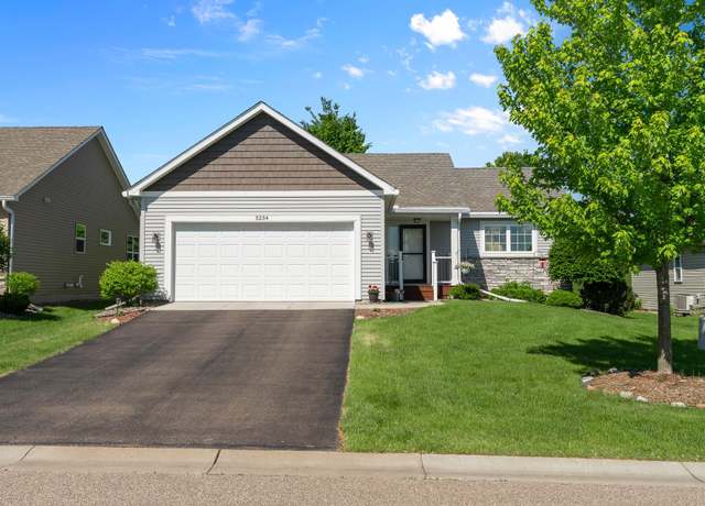 Property at 5234 Sundial Ln, Woodbury, MN 55129, 2 beds, 3 baths
