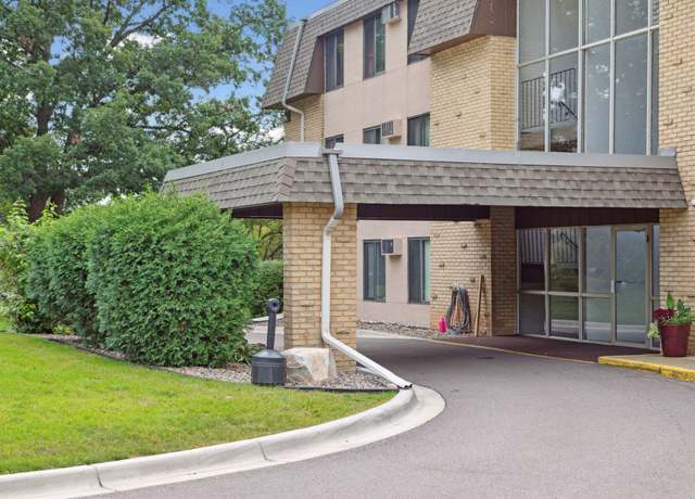 Property at 3431 Kent St #704, Shoreview, MN 55126, 1 bed, 1 bath