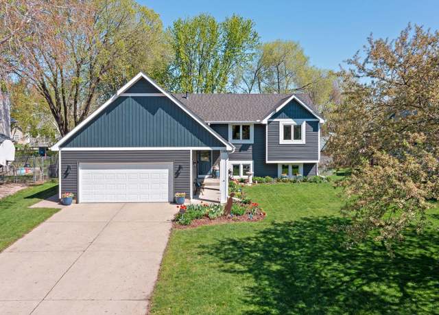 Property at 7165 Upper 157th St W, Apple Valley, MN 55124, 5 beds, 3 baths