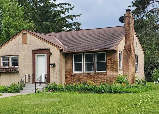 Property at 2122 Lacrosse Ave, Saint Paul, MN 55119, 2 beds, 1 bath