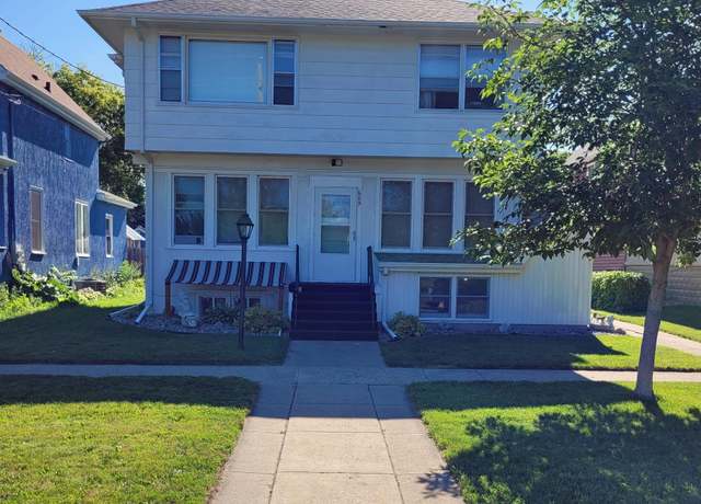 Property at 609 3rd St N, Fargo, ND 58102, 8 beds, 4 baths