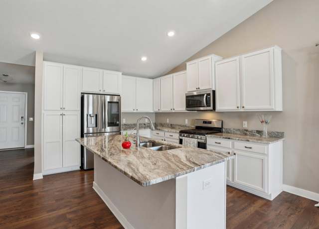 Property at 7295 Parson Ct NE, Otsego, MN 55330, 4 beds, 3 baths
