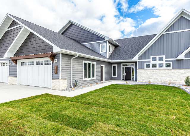 Property at 5820 31 St S, Fargo, ND 58104, 4 beds, 3 baths
