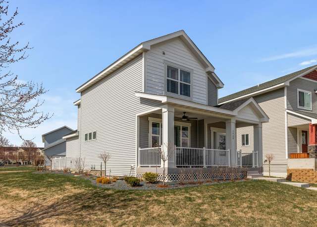 Property at 3068 Walden Dr, Chaska, MN 55318, 3 beds, 3 baths