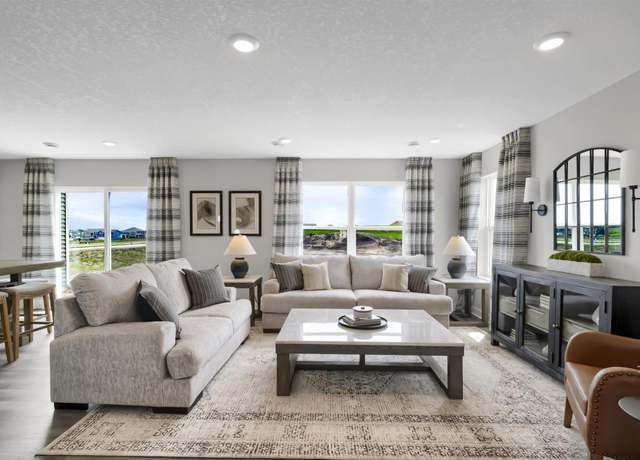 Property at 2024 Clearwater Ter, Shakopee, MN 55379, 3 beds, 3 baths
