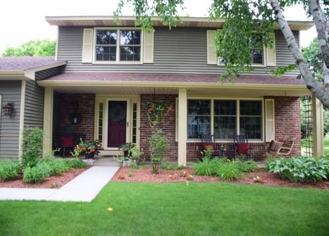 Property at 15620 45th Ave N, Plymouth, MN 55446, 3 beds, 3 baths