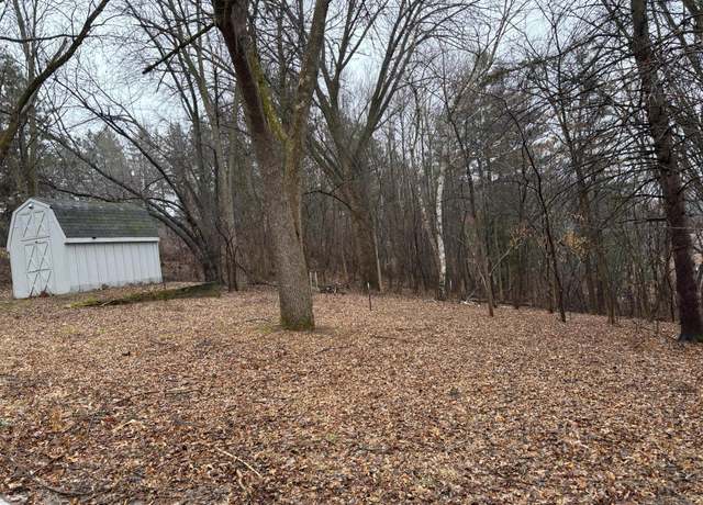 Property at 925 6th Ave NW, Cambridge, MN 55008