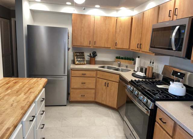 Property at 6650 Vernon Ave S #112, Edina, MN 55436, 2 beds, 2 baths