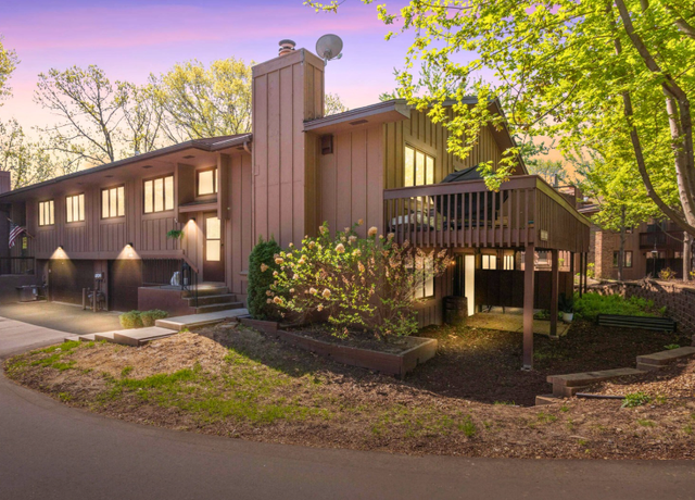 Property at 2628 Sumac Ct, White Bear Lake, MN 55110, 2 beds, 2 baths