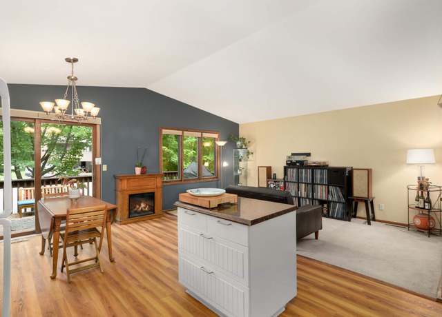 Property at 2628 Sumac Ct, White Bear Lake, MN 55110, 2 beds, 2 baths