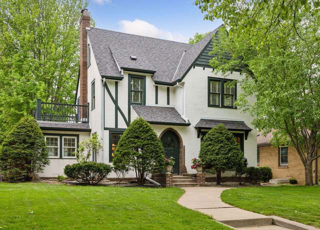 Property at 1722 Pinehurst Ave, Saint Paul, MN 55116, 5 beds, 4 baths