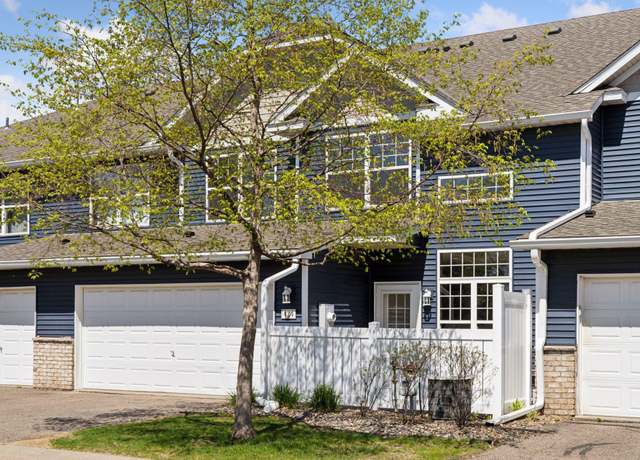 Property at 424 Hickory Ln N, Oakdale, MN 55128, 2 beds, 2 baths
