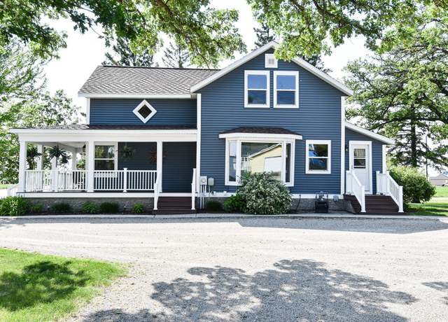 Property at 521 1st St W, Thief River Falls, MN 56701, 3 beds, 2 baths