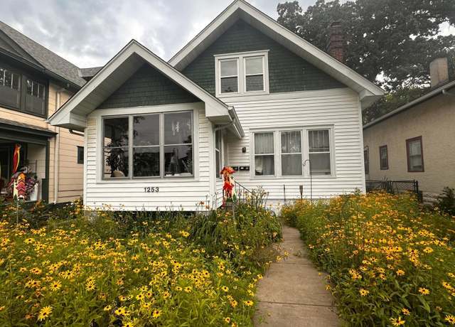 Property at 1253 Ashland Ave, Saint Paul, MN 55104, 3 beds, 2 baths