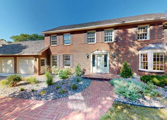 Property at 5848 Long Brake Trl, Edina, MN 55439, 6 beds, 5 baths
