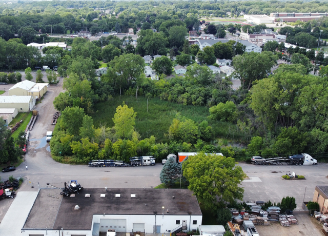 Property at 1400 Mayre St, Saint Paul, MN 55117