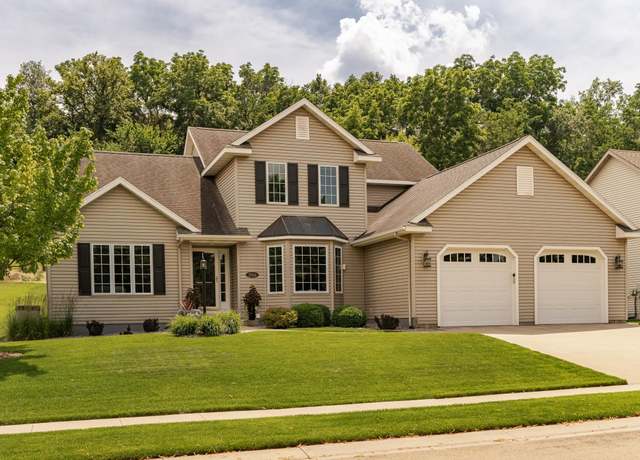 Property at 2944 Mayowood Common Cir SW, Rochester, MN 55902, 4 beds, 4 baths