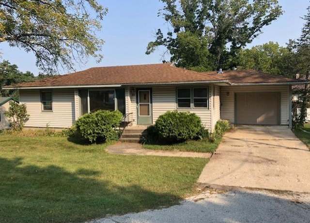 Property at 301 Whittier St W, Lanesboro, MN 55949, 3 beds, 2 baths