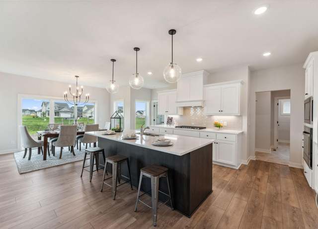 Property at 14355 Acer Ave, Rosemount, MN 55068, 5 beds, 5 baths