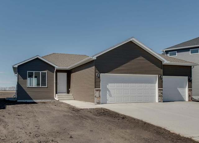 Property at 6669 Belding Dr S, Fargo, ND 58104, 4 beds, 3 baths