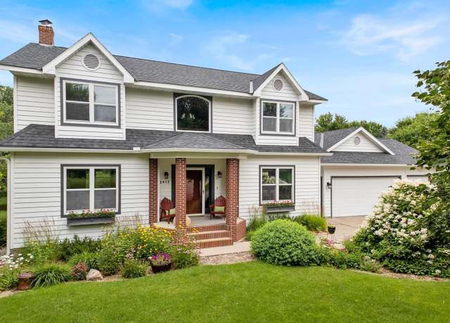 Property at 2415 Field Ct, Saint Cloud, MN 56301, 4 beds, 4 baths
