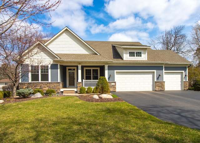Property at 2102 Theresa St, Mendota Heights, MN 55120, 2 beds, 2 baths