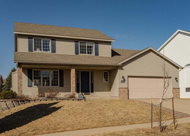 Property at 6275 Fairway Dr NW, Rochester, MN 55901, 4 beds, 4 baths