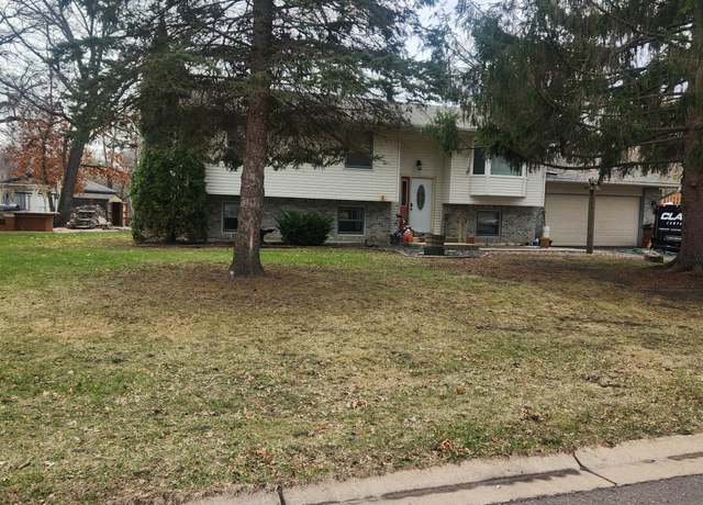 Property at 1854 168th Ave NE, Ham Lake, MN 55304, 3 beds, 1 bath