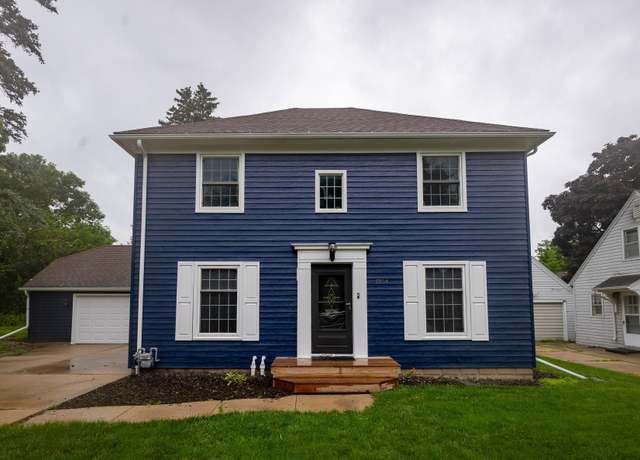 Property at 1304 3rd St NW, Austin, MN 55912, 3 beds, 2 baths