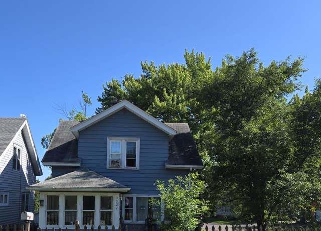 Property at 3022 Devonshire St, Duluth, MN 55806, 2 beds, 1 bath