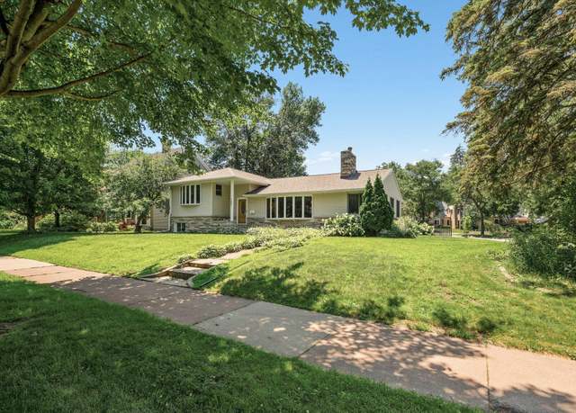 Property at 1281 W Minnehaha Pkwy, Minneapolis, MN 55419, 4 beds, 3 baths