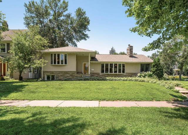 Property at 1281 W Minnehaha Pkwy, Minneapolis, MN 55419, 4 beds, 3 baths
