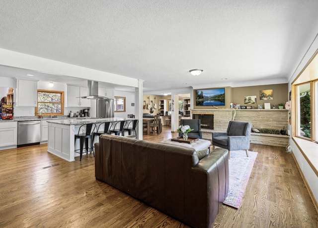 Property at 1281 W Minnehaha Pkwy, Minneapolis, MN 55419, 4 beds, 3 baths