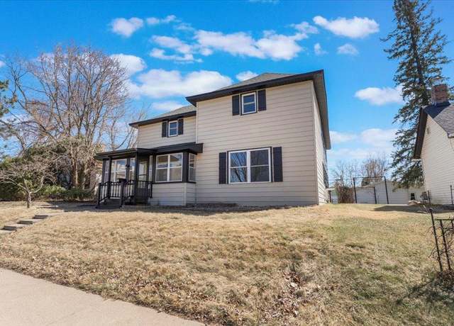 Property at 415 2nd St NW, Aitkin, MN 56431, 5 beds, 4 baths
