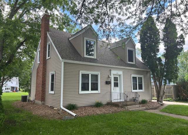 Property at 338 South St, Owatonna, MN 55060, 3 beds, 3 baths