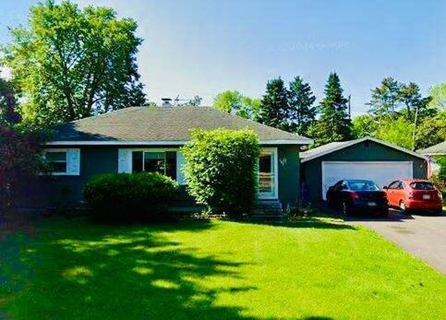 Property at 412 8th Ave, Osceola, WI 54020, 4 beds, 2 baths