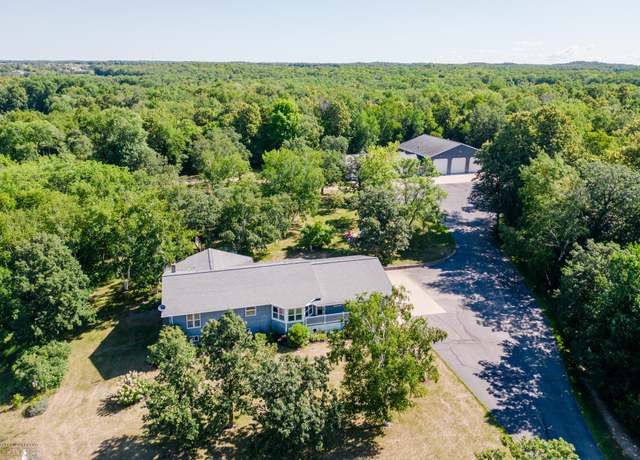 Property at 28040 Anchor Rd, Detroit Twp, MN 56501, 4 beds, 3 baths