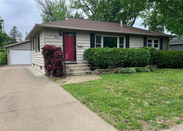 Property at 711 15th Ave NE, Rochester, MN 55906, 4 beds, 2 baths
