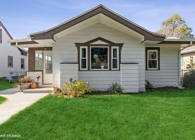 Property at 517 7th Ave N, South Saint Paul, MN 55075, 3 beds, 1 bath
