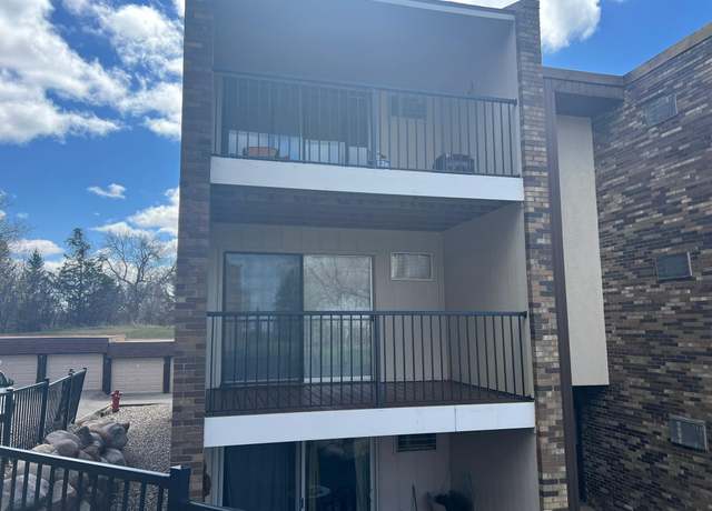 Property at 12954 Nicollet Ave #202, Burnsville, MN 55337, 2 beds, 1 bath