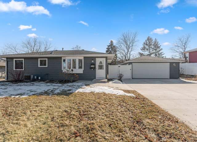 Property at 3176 69th St E, Inver Grove Heights, MN 55076, 2 beds, 1 bath