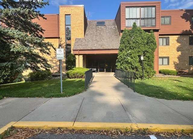 Property at 1011 41st Ave NE #222, Columbia Heights, MN 55421, 2 beds, 1 bath