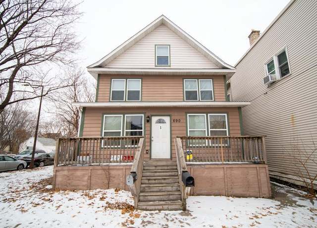 Property at 690 Western Ave N, Saint Paul, MN 55103, 9 beds, 2 baths