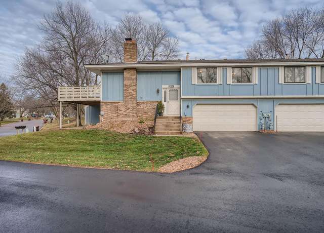Property at 6951 Macbeth Cir, Woodbury, MN 55125, 2 beds, 2 baths