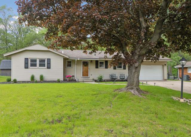 Property at 2243 Apache St, Mendota Heights, MN 55120, 3 beds, 3 baths