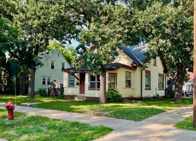 Property at 402 3rd Ave NE, Saint Cloud, MN 56304, 3 beds, 2 baths