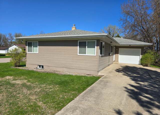 Property at 2007 2nd St, Lake Park, MN 56554, 3 beds, 2 baths