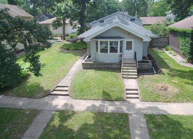 Property at 560 Hassan St SE, Hutchinson, MN 55350, 3 beds, 1 bath