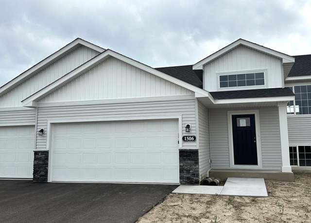 Property at 1506 Raccoon Ln, New Richmond, WI 54017, 4 beds, 3 baths